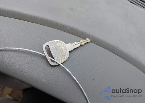 2002 Chevrolet Blazer Ls from USA, damaged, VIN 1GNDT13W22K156697